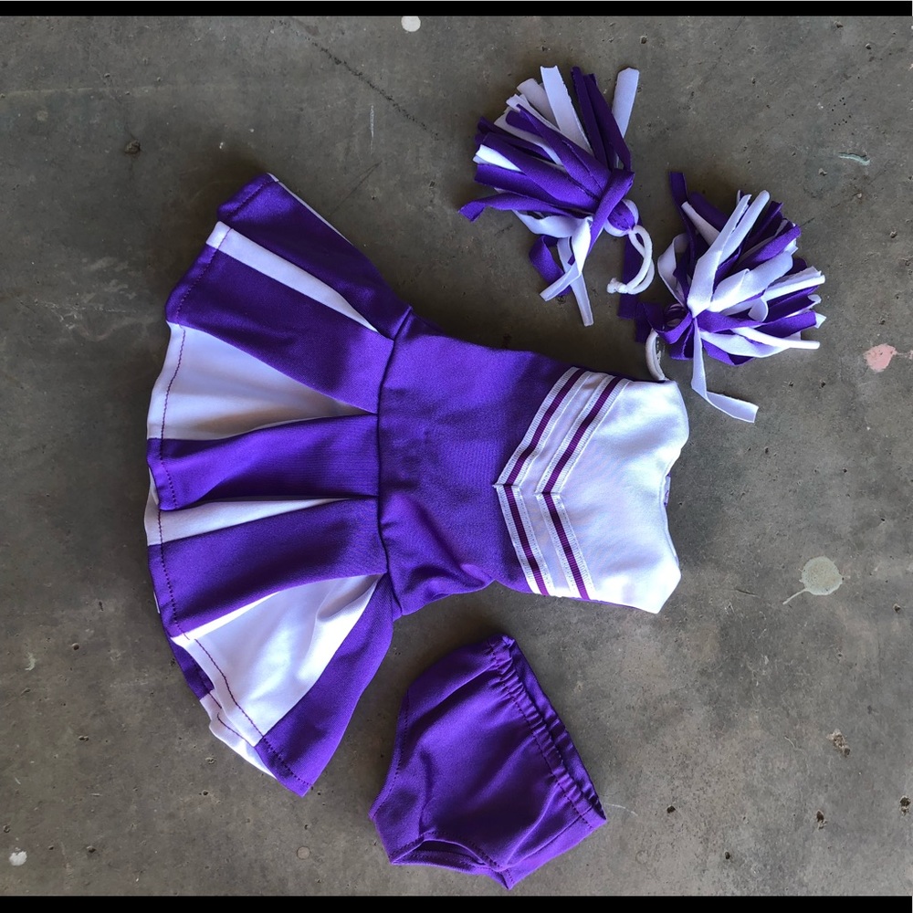Doll cheerleader outfit